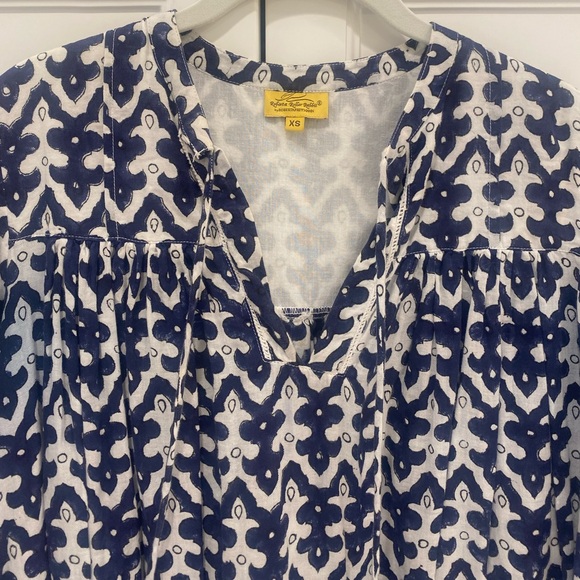 Roller Rabbit Tunic - Picture 2 of 2